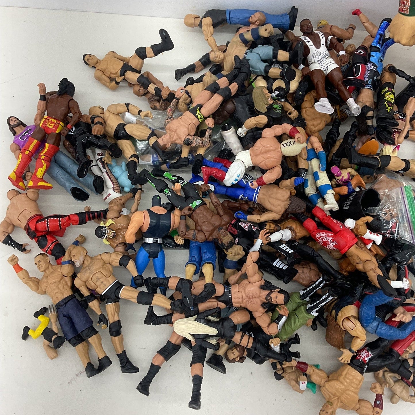 WWE WWF WCW 15 lbs Assorted Wrestling Wrestler Action Figures Toys Preowned LOT - Warehouse Toys