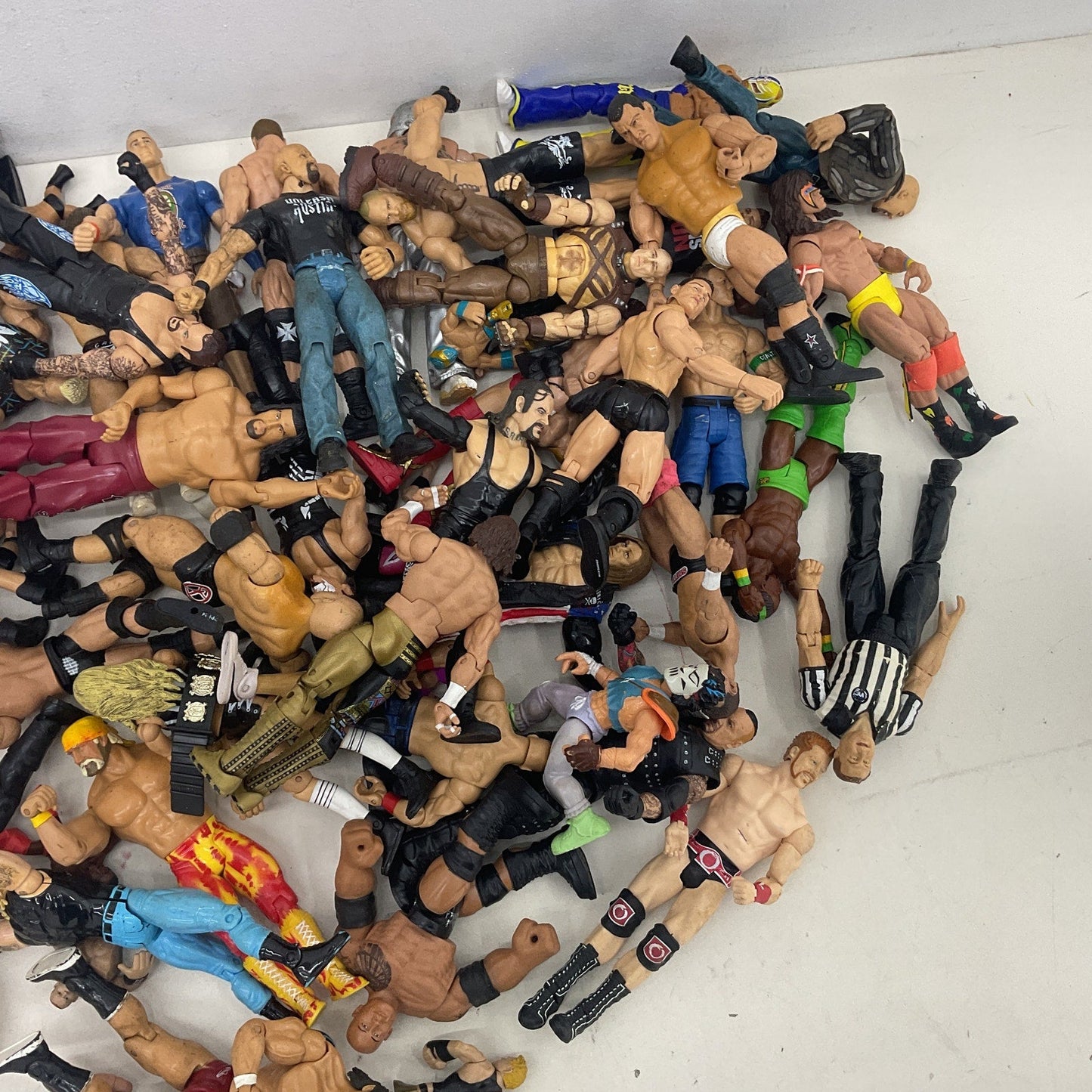 WWE WWF WCW Assorted 10 lbs Wrestling Wrestler Action Figures Toys Preowned LOT - Warehouse Toys