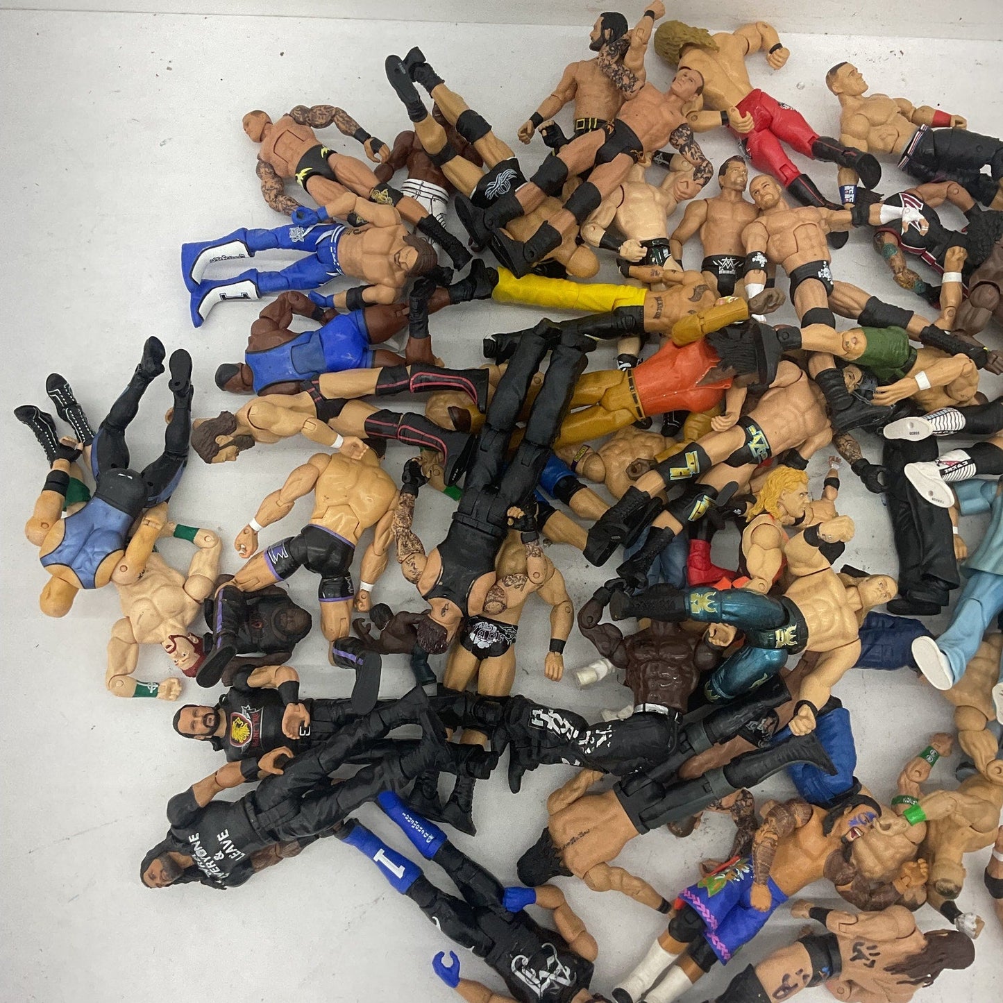 WWE WWF WCW Assorted Wrestling Wrestler Action Figures Toys Preowned LOT 10 lbs - Warehouse Toys