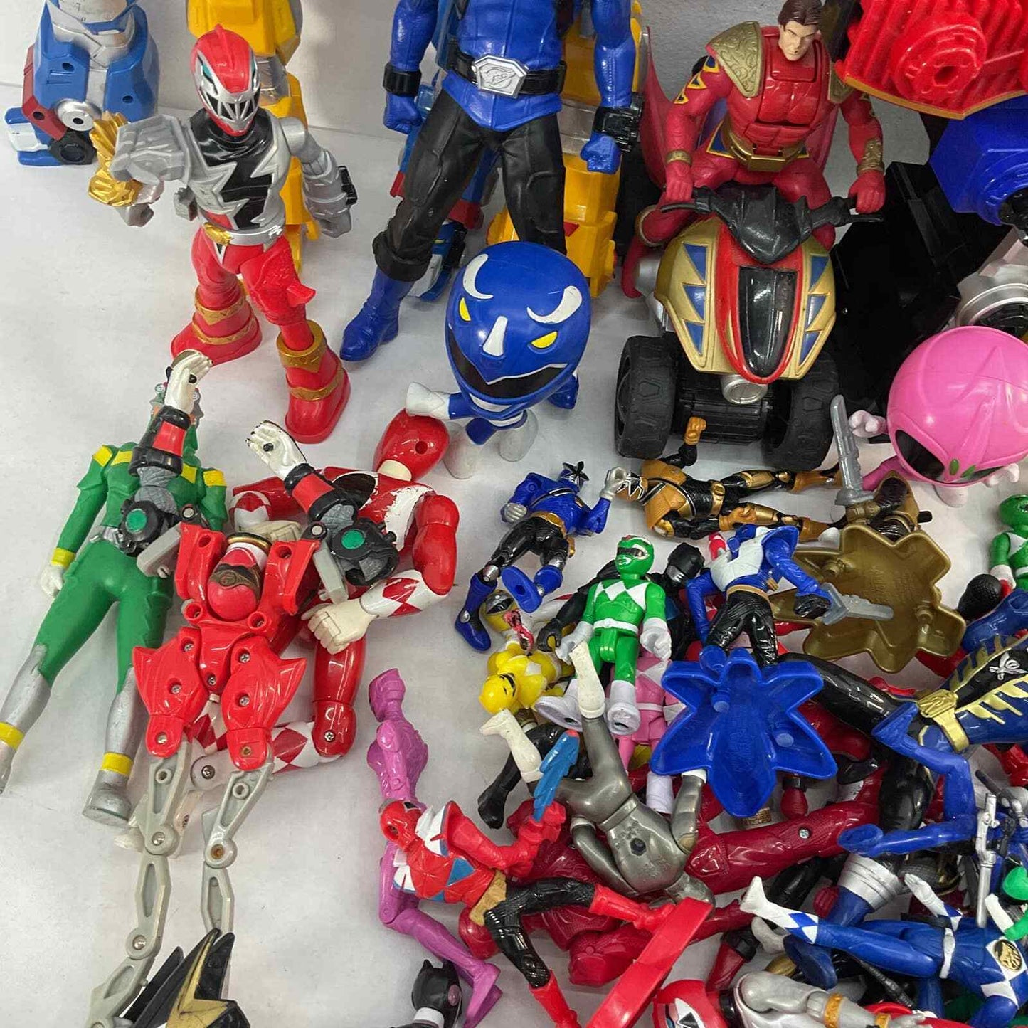 15 lbs Mixed LOT of Power Rangers Action Figures Toys Collection Mighty Morphin - Warehouse Toys