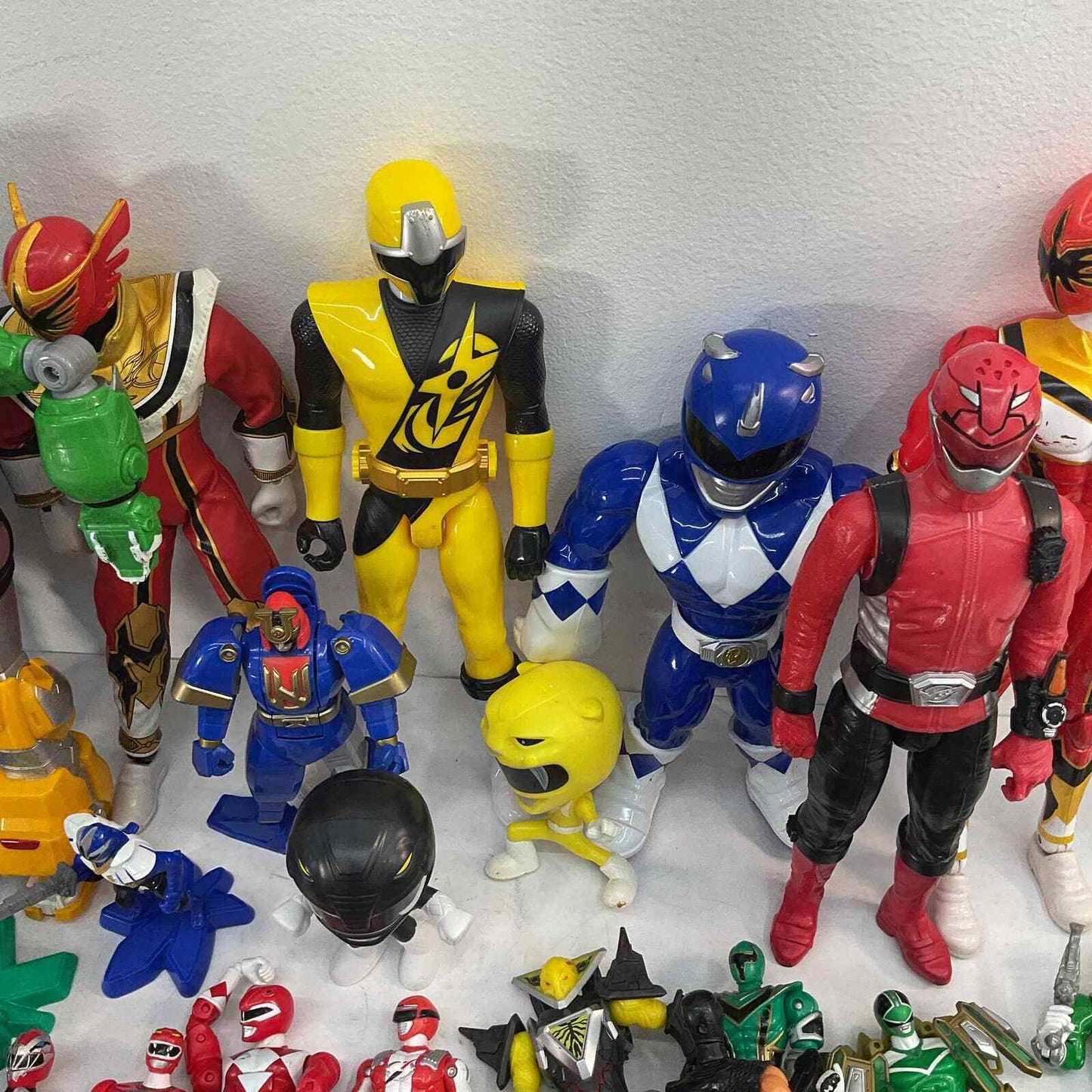 18 lbs Mixed LOT of Power Rangers Action Figures Toys Collection Mighty Morphin - Warehouse Toys