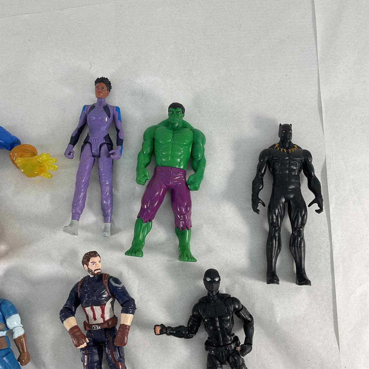 LOT 20 Disney Marvel Action Figures Spiderman Antman Guardians of the Galaxy