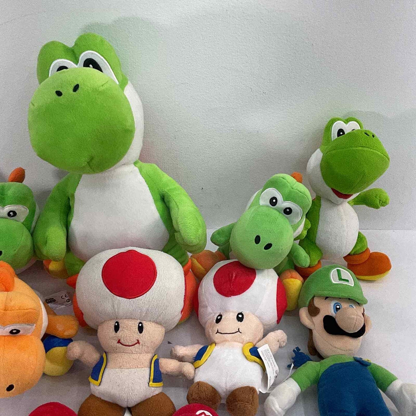 NINTENDO SUPER MARIO BROS FIGURINES MARIO LUIGI TOAD YOSHI KOOPA 2 1/2