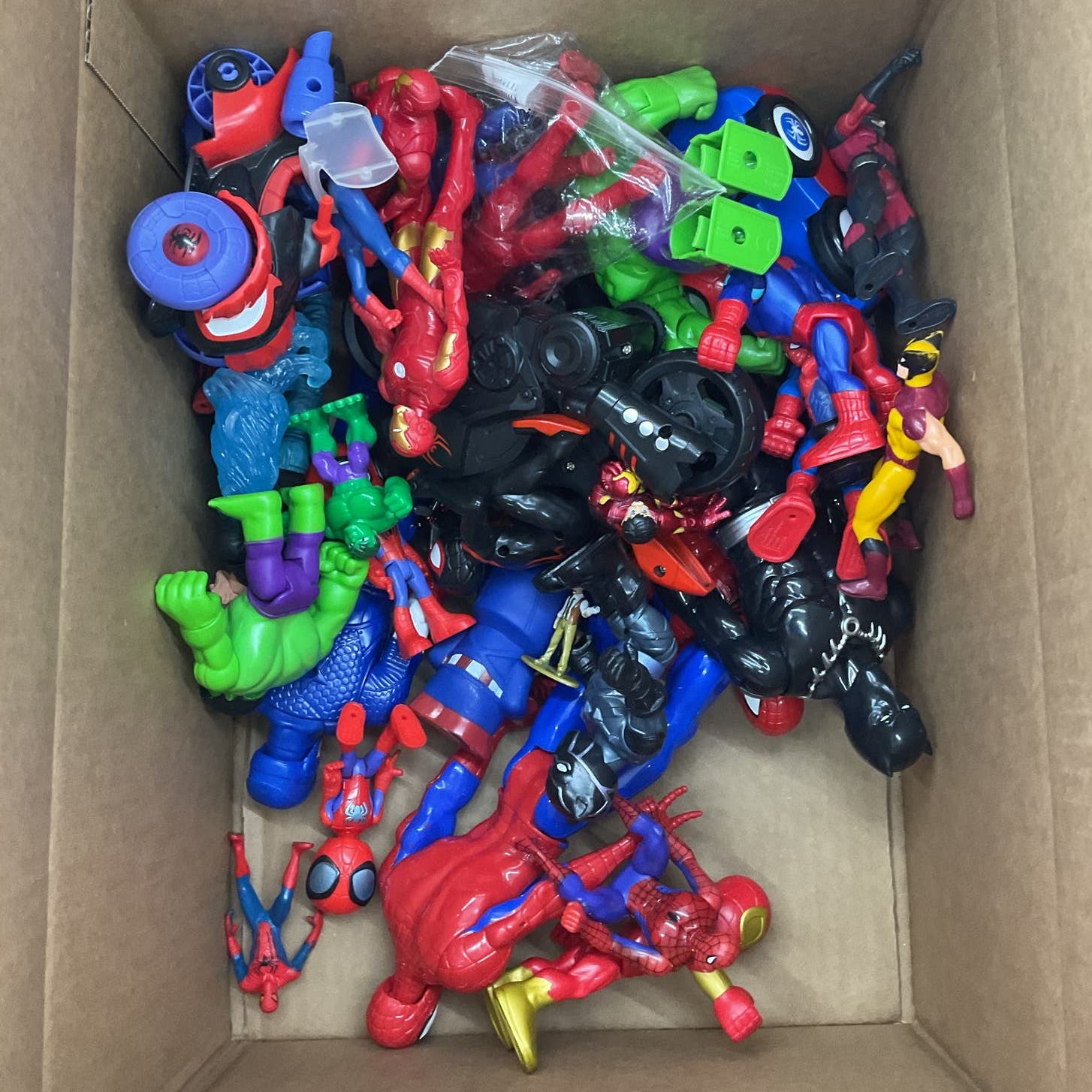 9 Pounds Marvel Action Figure Bulk Toy Lot Spiderman Venom Hulk - Warehouse Toys