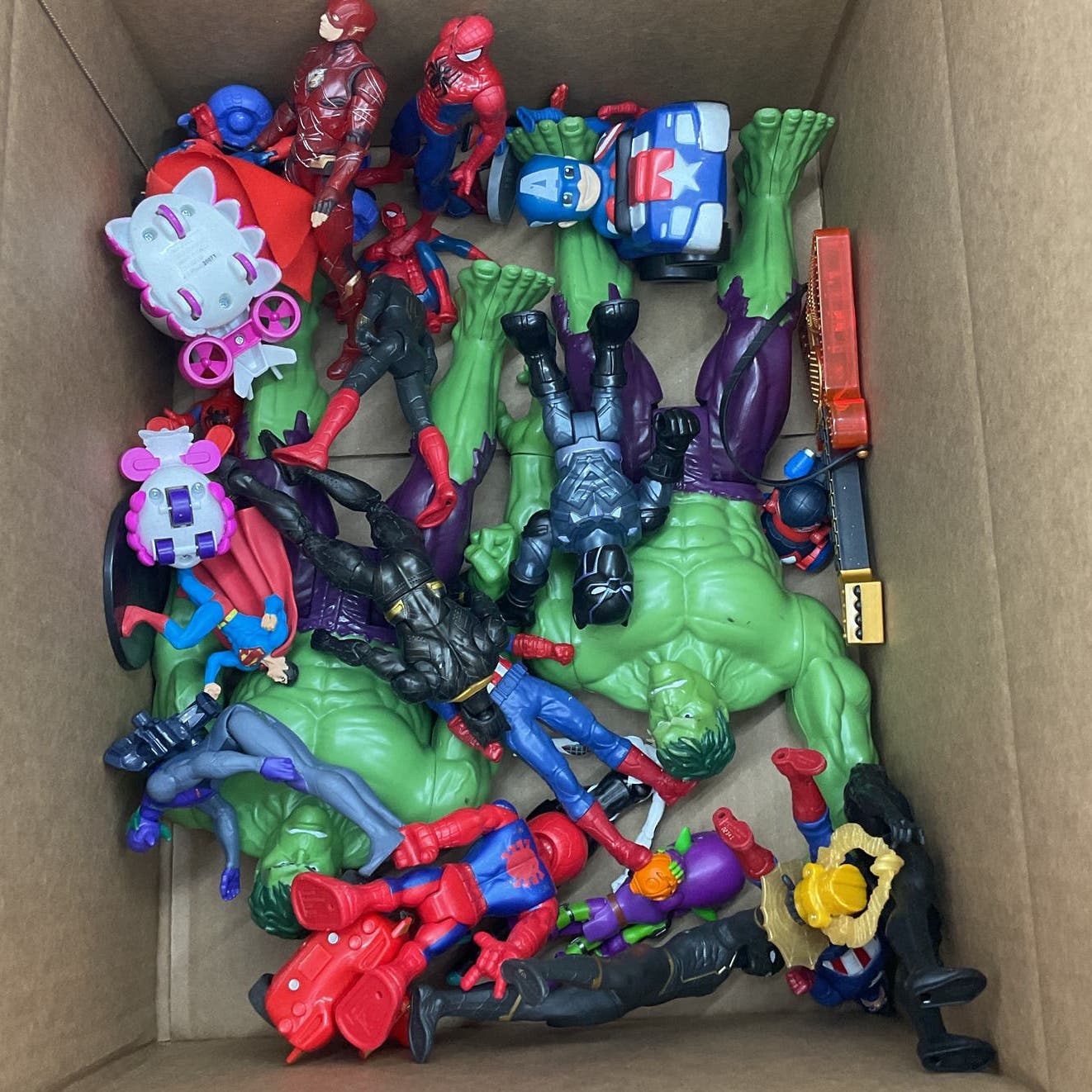 9 Pounds Marvel Action Figure Superhero Toy lot spiderman hulk Wholesale Lot - Warehouse Toys