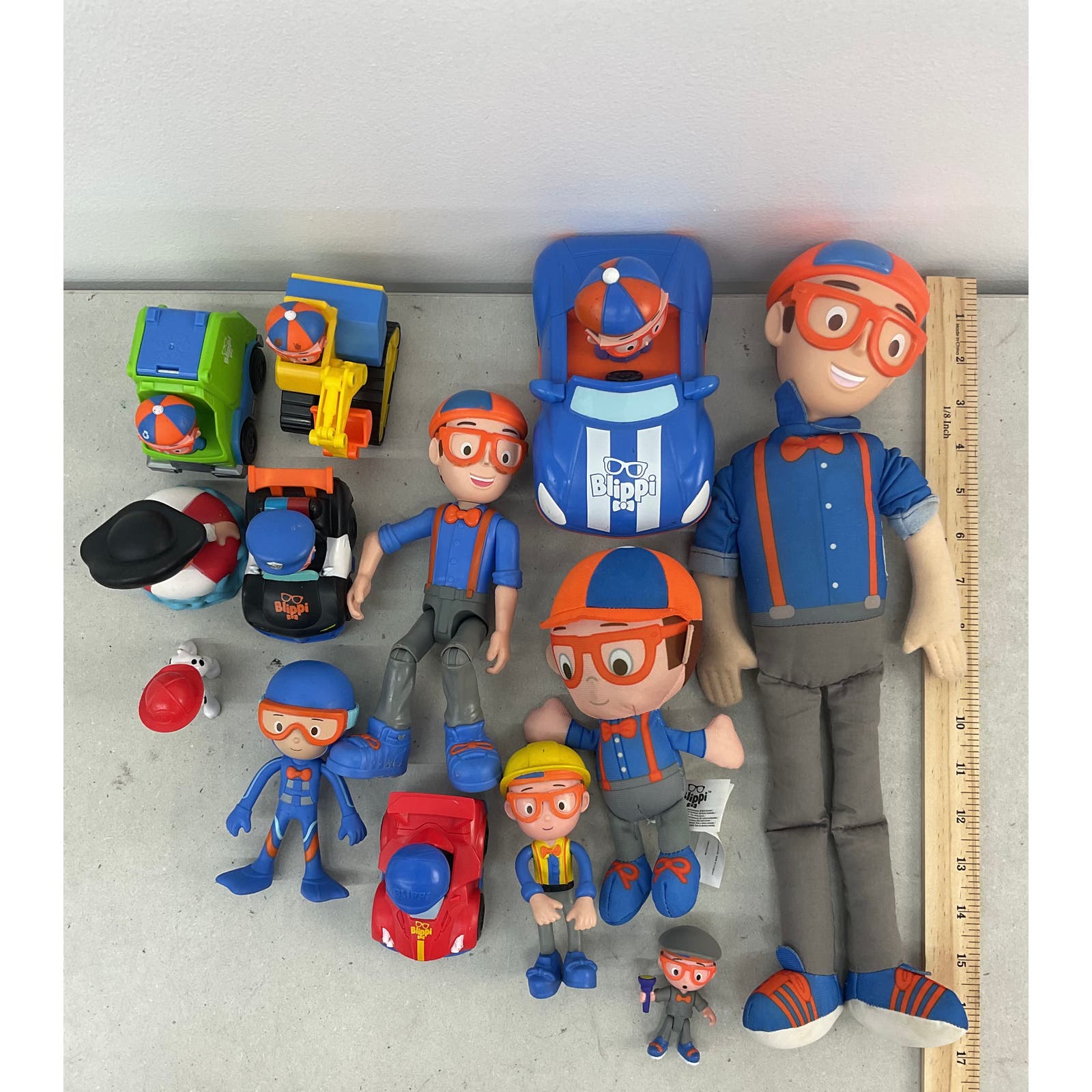 Blippi Orange Blue Cartoon Character Figure Toy Lot Wholesale Used - Warehouse Toys