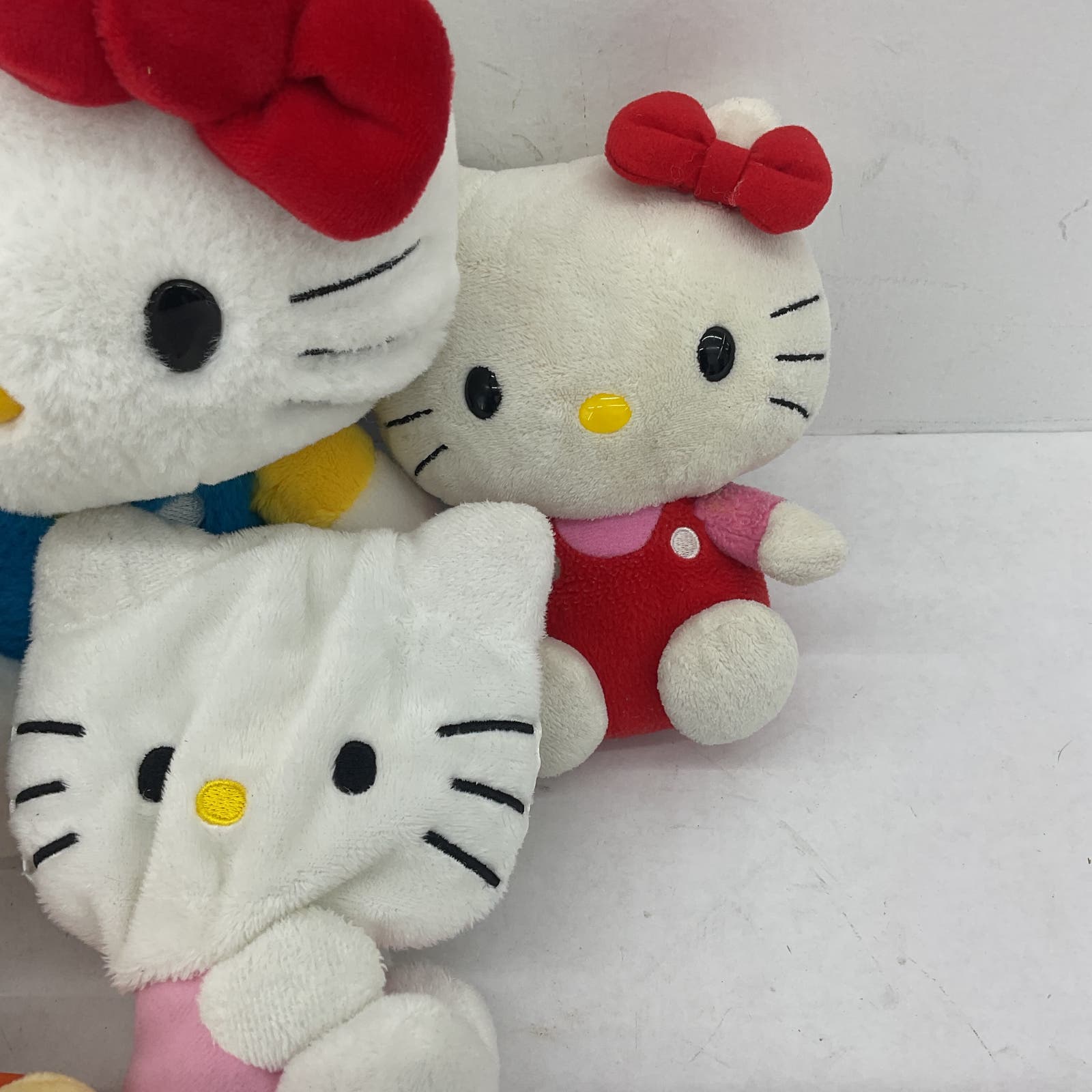 Hello Kitty White Stuffed Animal Plush Toy Lot Mattel Sanrio - Warehouse Toys