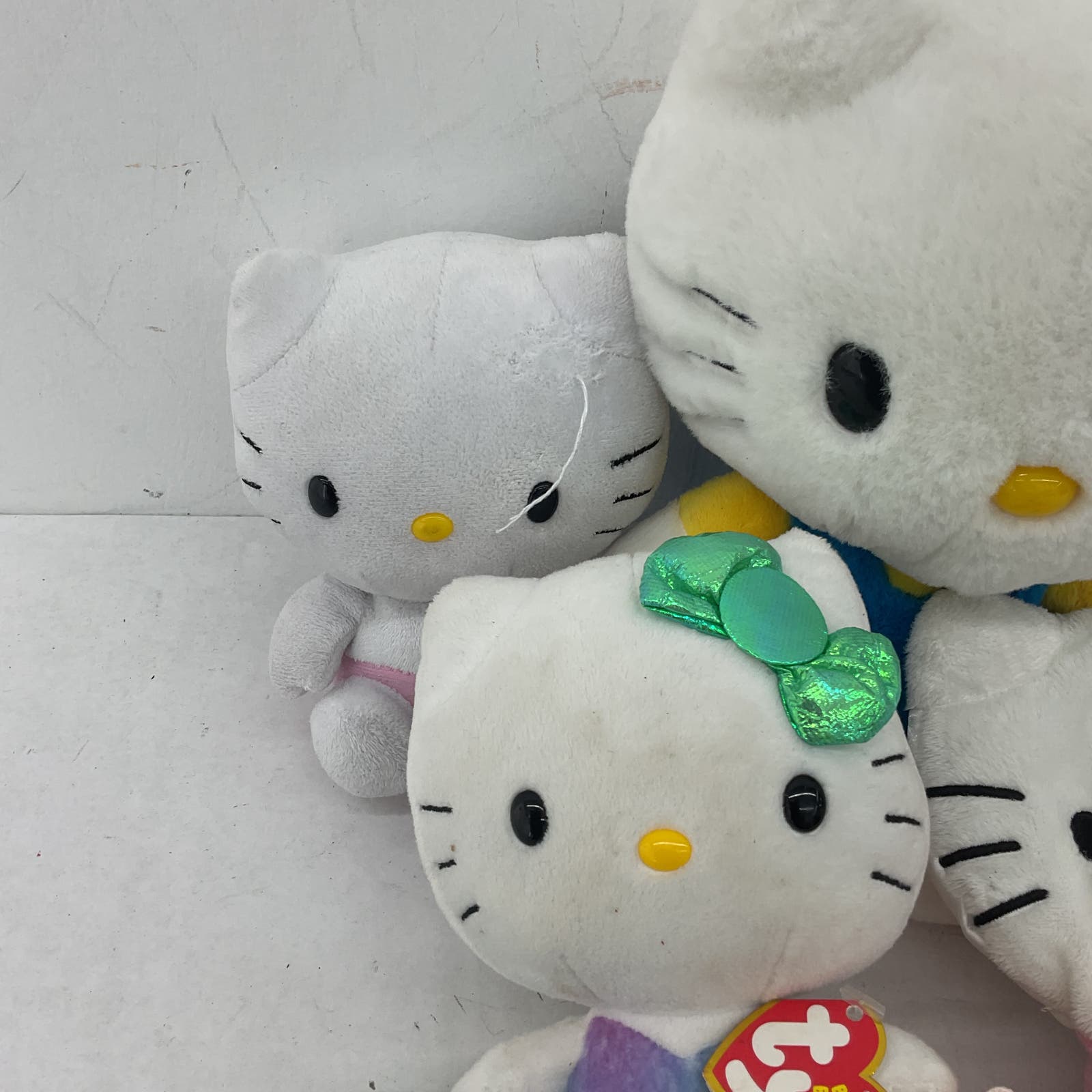 Hello Kitty White Stuffed Animal Plush Toy Lot Mattel Sanrio - Warehouse Toys