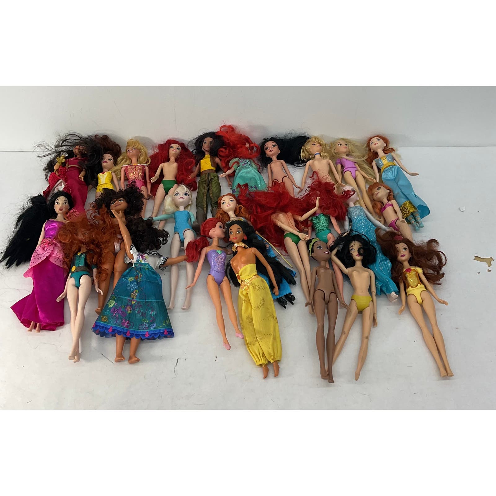 Loose Mixed Used LOT Disney Princess Character Fashion Dolls Moana Mulan Ariel - Warehouse Toys