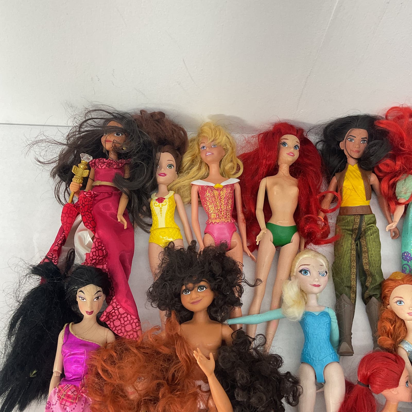 Loose Mixed Used LOT Disney Princess Character Fashion Dolls Moana Mulan Ariel - Warehouse Toys