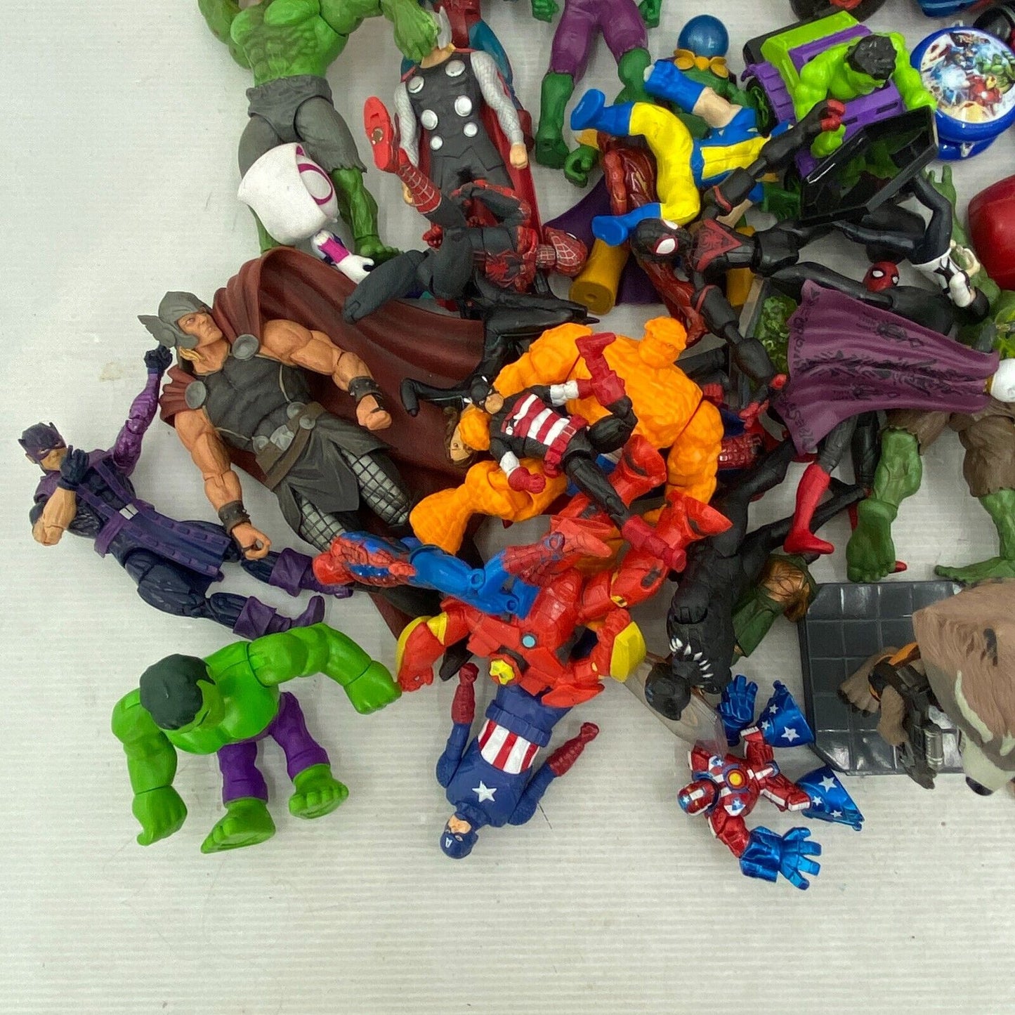 LOT 10 lbs Mixed Super Heroes Villains Marvel Spiderman Hulk Action Figure Toys - Warehouse Toys