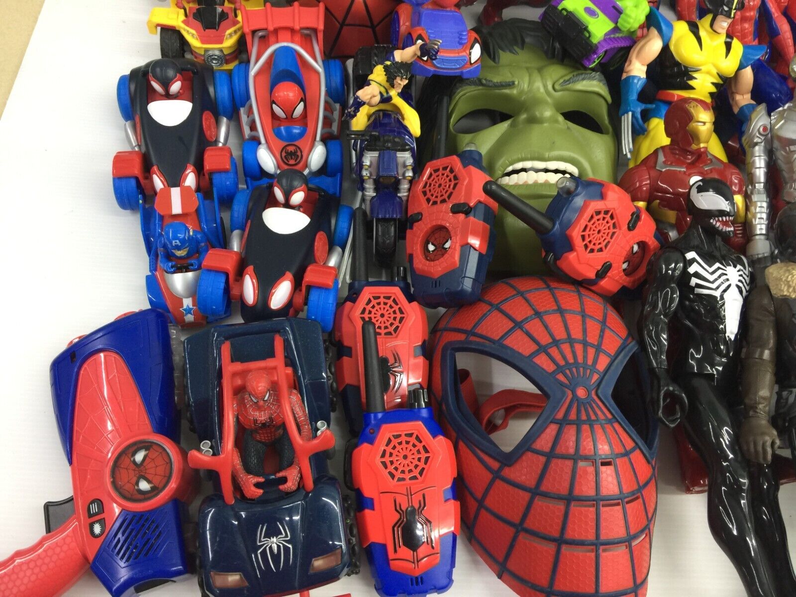 LOT 30 lbs Mixed Super Heroes Villains Marvel Spiderman Hulk Action Figure Toys - Warehouse Toys